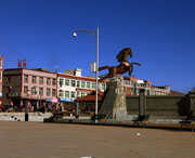 色达天气预报15天